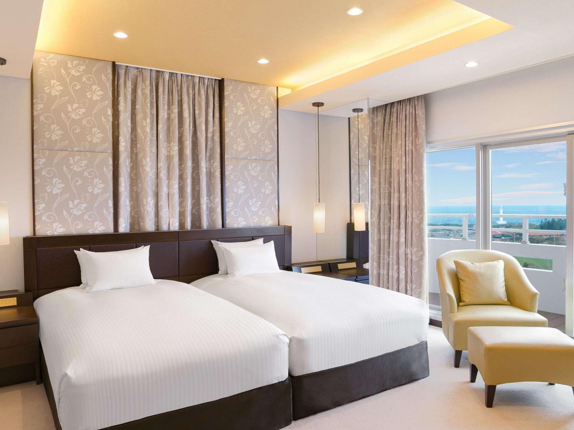 Grand Mercure Okinawa Cape Zanpa Resort Yomitan Extérieur photo