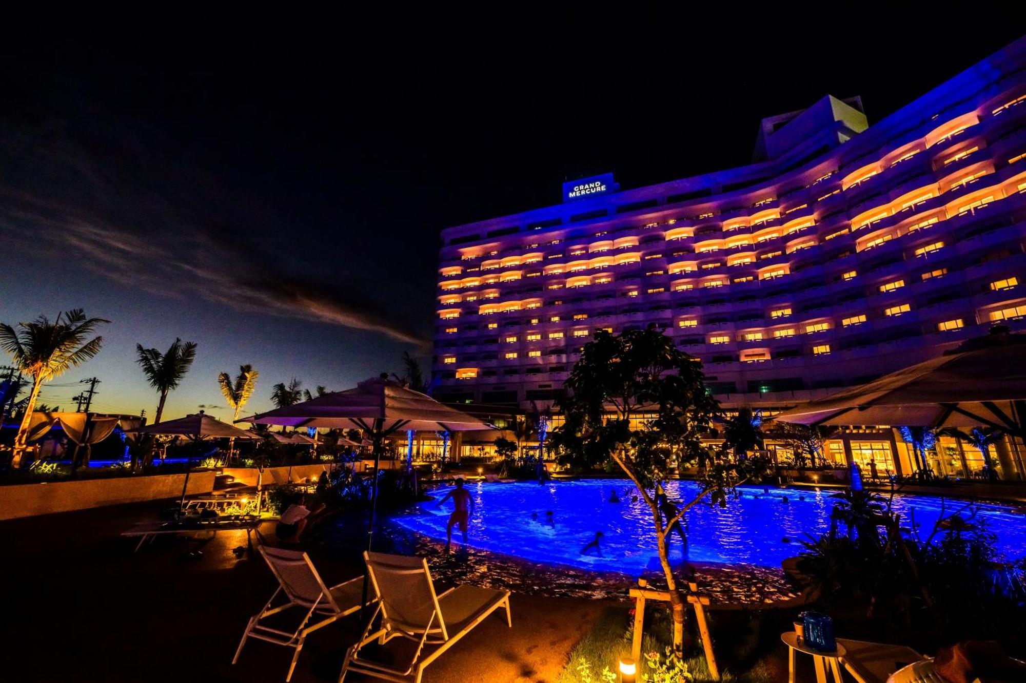Grand Mercure Okinawa Cape Zanpa Resort Yomitan Extérieur photo